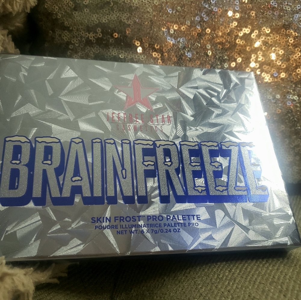 Jeffree Star Brainfreeze highlighter palette